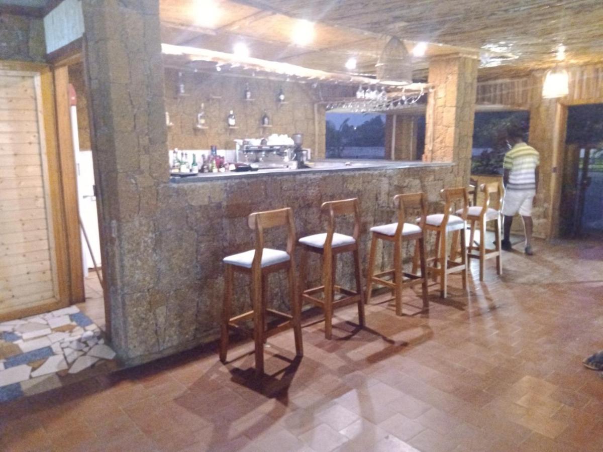 Hotel Residencial Apresentacao Santo António Esterno foto